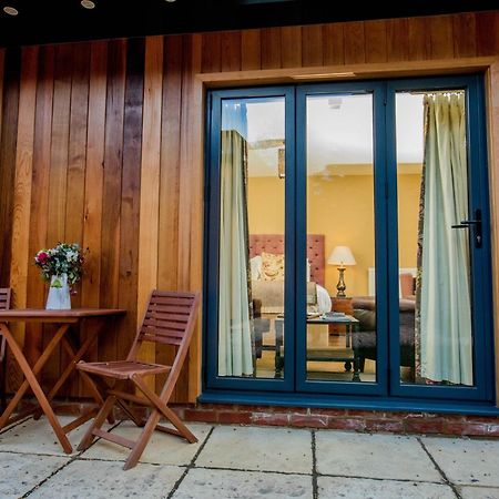 The Thomas Lord Hotell West Meon Exteriör bild