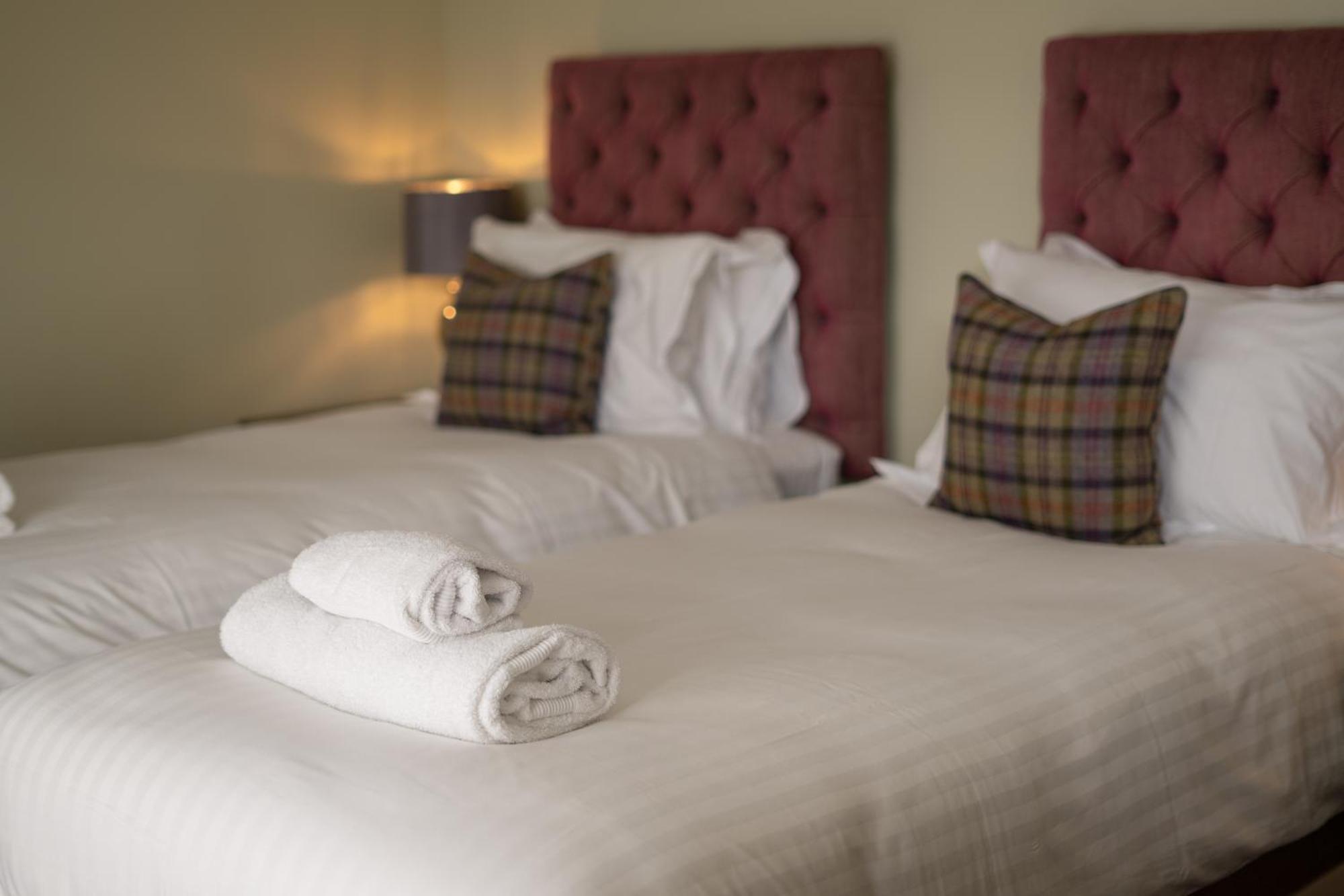 The Thomas Lord Hotell West Meon Exteriör bild